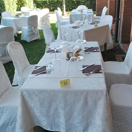 Borgo Degli Olivi 3*