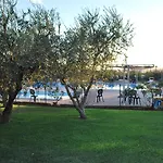 Borgo Degli Olivi ريوتورتو