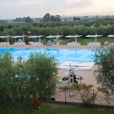 Hotel Borgo Degli Olivi 3*
