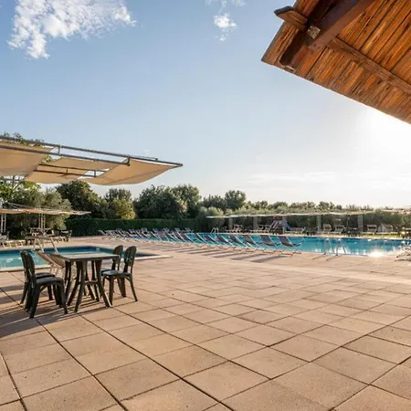 Borgo Degli Olivi 3* Riotorto
