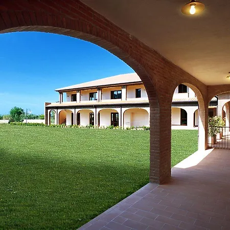 Borgo Degli Olivi 3*