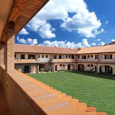 Borgo Degli Olivi Hotel 3*