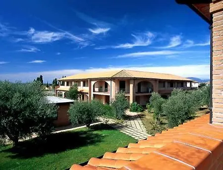 Hotel Borgo Degli Olivi 3*
