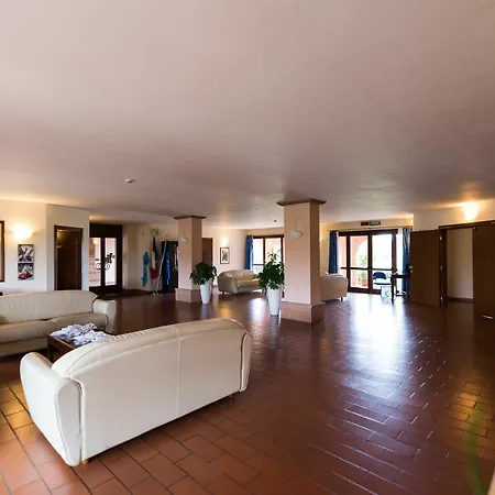Borgo Degli Olivi 3*