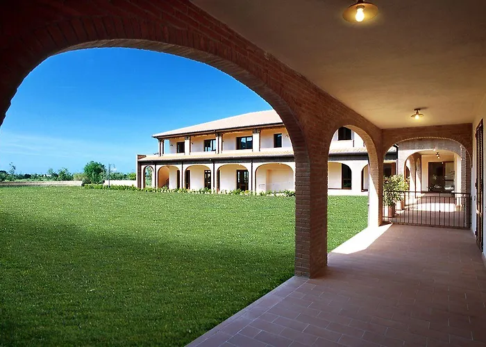 Borgo Degli Olivi 3*