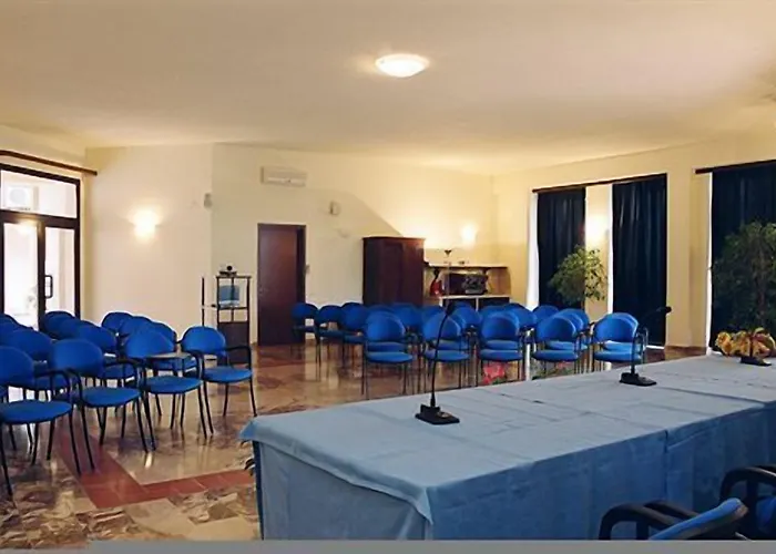 Ξενοδοχείο Borgo Degli Olivi 3*